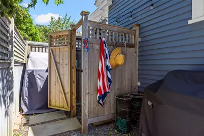 36 Second Street, Newport, RI 02840 - Photo 25