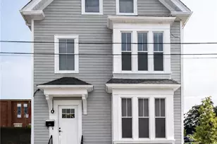 27 Robin St, Providence, RI 02908 - Photo 1