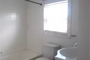 51 Union St, Warren, RI 02885 - Photo 7