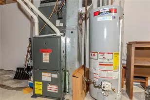 47 Morgan Ave, Johnston, RI 02919 - Photo 31