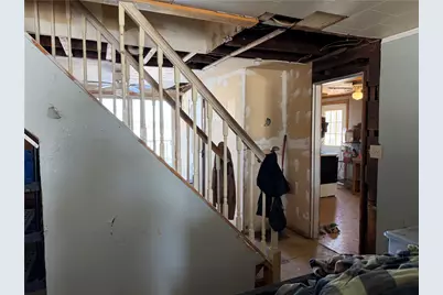 30 Eddington Street, Pawtucket, RI 02861 - Photo 3