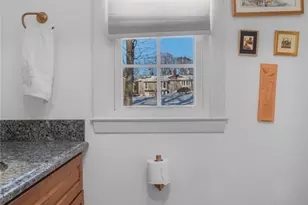 157 Sweetbriar Dr, Cranston, RI 02920 - Photo 39