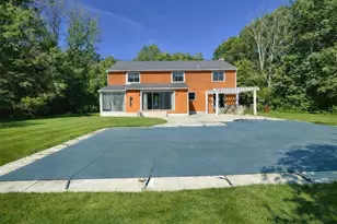 69 Talbut Rd, Scituate, RI 02831 - Photo 3