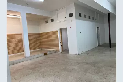 790 Potters Avenue, Providence, RI 02907 - Photo 3