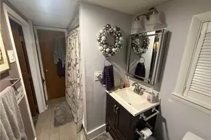 52 Cottonwood Dr, Cranston, RI 02921 - Photo 47