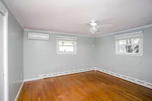 41 Clayton St, Middletown, RI 02842 - Photo 9