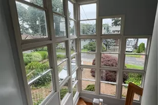 7 Springcove Rd, Narragansett, RI 02882 - Photo 3