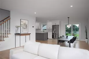 49 Recess Ln, Warwick, RI 02889 - Photo 3