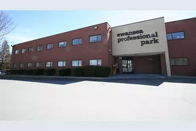 1010 Gar Highway (Route 6) Highway, Swansea, MA 02777 - Photo 3