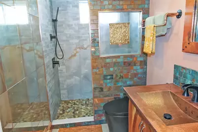 6 Sullivan Street, Newport, RI 02840 - Photo 15