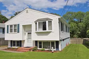 6 Sullivan St, Newport, RI 02840 - Photo 1