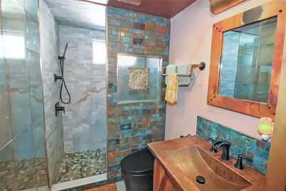 6 Sullivan Street, Newport, RI 02840 - Photo 15