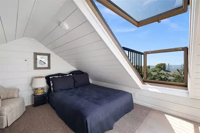 9 Anthony Street, Newport, RI 02840 - Photo 33