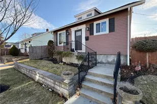 214 Grand Ave, Pawtucket, RI 02861 - Photo 1