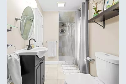 214 Grand Avenue, Pawtucket, RI 02861 - Photo 9