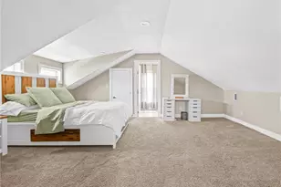 214 Grand Ave, Pawtucket, RI 02861 - Photo 19