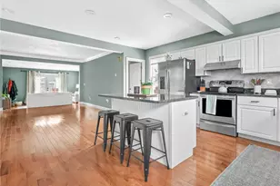 214 Grand Ave, Pawtucket, RI 02861 - Photo 5