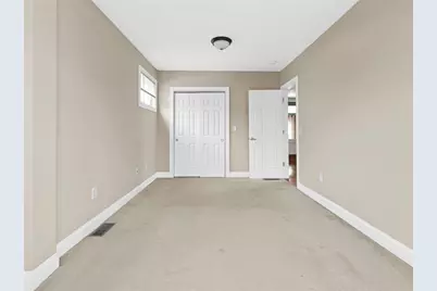 214 Grand Avenue, Pawtucket, RI 02861 - Photo 15