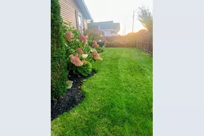 214 Grand Avenue, Pawtucket, RI 02861 - Photo 31