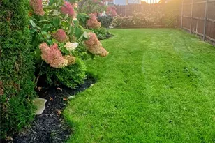 214 Grand Ave, Pawtucket, RI 02861 - Photo 31