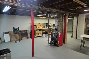 402 Main St, Scituate, RI 02823 - Photo 9