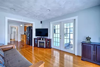 42 Mountain Avenue, East Providence, RI 02915 - Photo 21