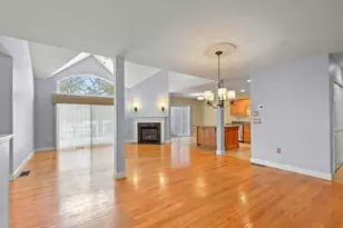 2 Applewood Ct, , MA 02532 - Photo 3