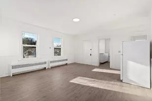 19 Vale St, Providence, RI 02908 - Photo 5