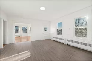 19 Vale St, Providence, RI 02908 - Photo 7