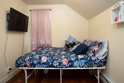 45 Tappan Street, Providence, RI 02908 - Photo 19