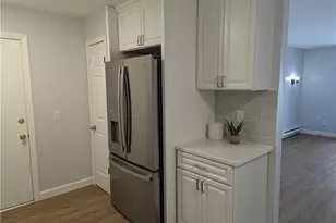 15 Apple Valley Pkwy, Smithfield, RI 02828 - Photo 7