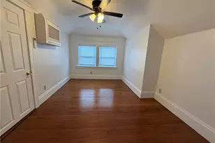 87 Bentley St, East Providence, RI 02914 - Photo 11