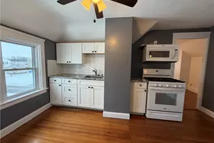 87 Bentley St, East Providence, RI 02914 - Photo 3