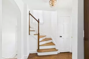 135 Cypress St, Providence, RI 02906 - Photo 31