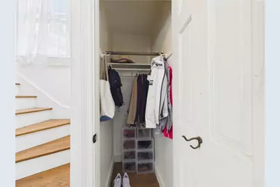 135 Cypress Street, Providence, RI 02906 - Photo 7