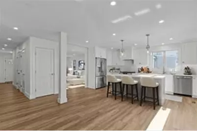 443 Wolcott Avenue #1, Middletown, RI 02842 - Photo 3