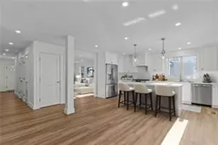 443 Wolcott Ave, Middletown, RI 02842 - Photo 3