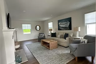 443 Wolcott Ave, Middletown, RI 02842 - Photo 7