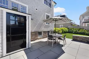 9 Anthony St, Newport, RI 02840 - Photo 39