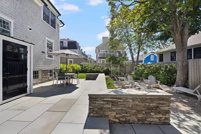 9 Anthony Street, Newport, RI 02840 - Photo 19