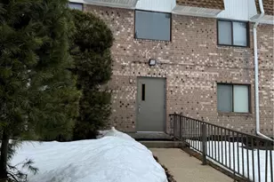 752 Quaker Ln, Warwick, RI 02818 - Photo 41