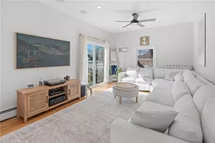 11 Heights Ave, Warwick, RI 02889 - Photo 9