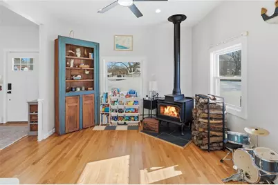 11 Heights Avenue, Warwick, RI 02889 - Photo 7