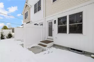 2907 Post Rd, Warwick, RI 02886 - Photo 31