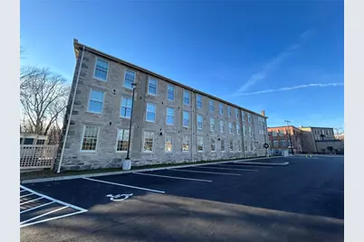 15 Island Place, Woonsocket, RI 02895 - Photo 5