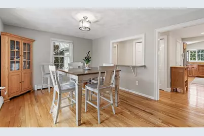 40 Weeden Avenue, East Providence, RI 02916 - Photo 9