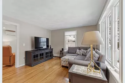 40 Weeden Avenue, East Providence, RI 02916 - Photo 5