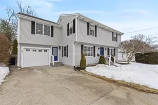 40 Weeden Ave, East Providence, RI 02916 - Photo 3