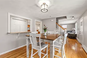 40 Weeden Ave, East Providence, RI 02916 - Photo 11