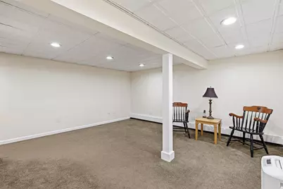 40 Weeden Avenue, East Providence, RI 02916 - Photo 41